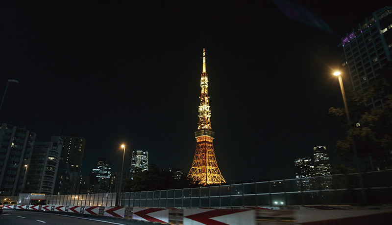 首都高から見える東京タワー